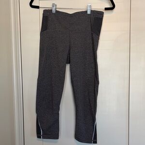 Lululemon Gray Cropped Leggings